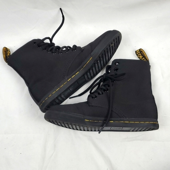 Dr. Martens Sheridan Black Canvas Boot - Picture 3 of 7